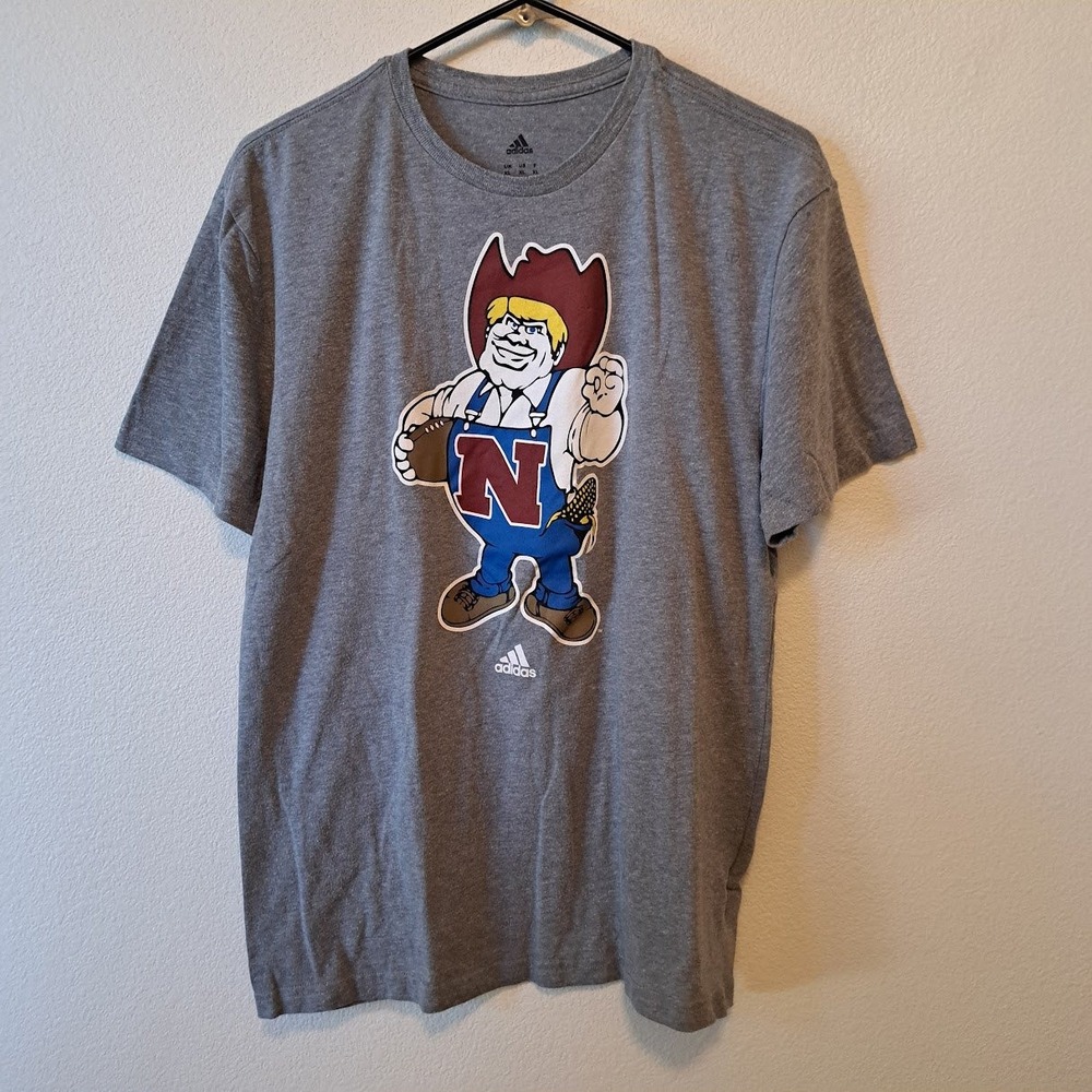 Adidas Nebraska Cornhuskers Herbie Husker Graphic T-Shirt Gray XL F18104MB2140